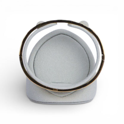 Displora Cradle Bangle Display