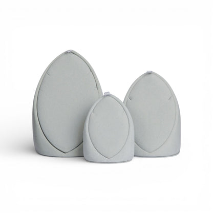 Displora Leaf Necklace Display