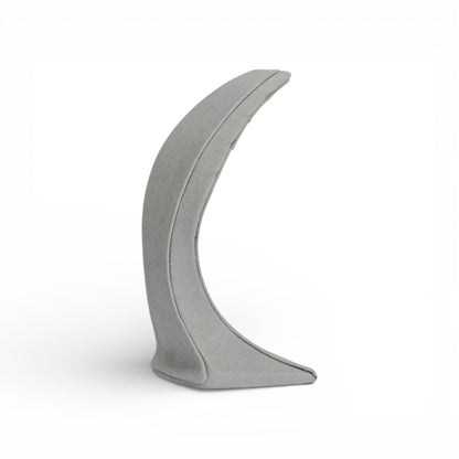 Displora Arc Necklace Display