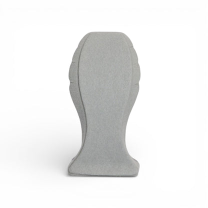 Displora Arc Necklace Display